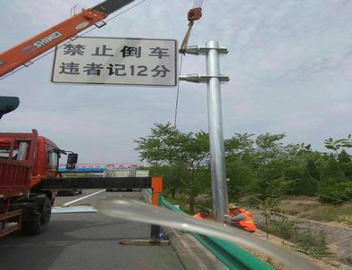 岳阳岳阳河南交通标杆悬臂定制